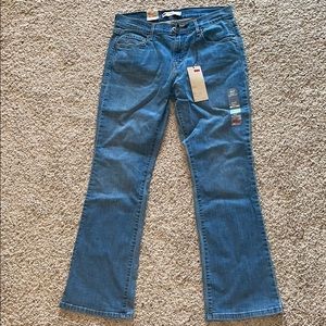 Levi’s jeans, unworn with tags, size 8